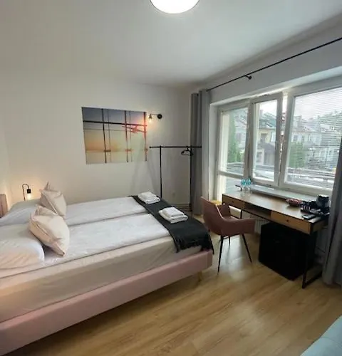 Hostel Terminal Family Airport Poznan