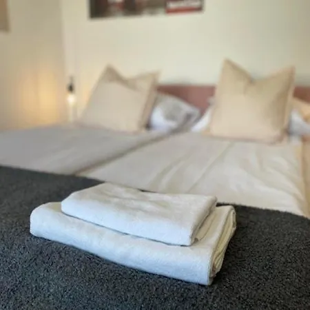 Hostel Terminal Family Airport Πόζναν