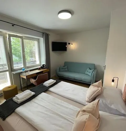 Terminal Family Airport * פוזנן