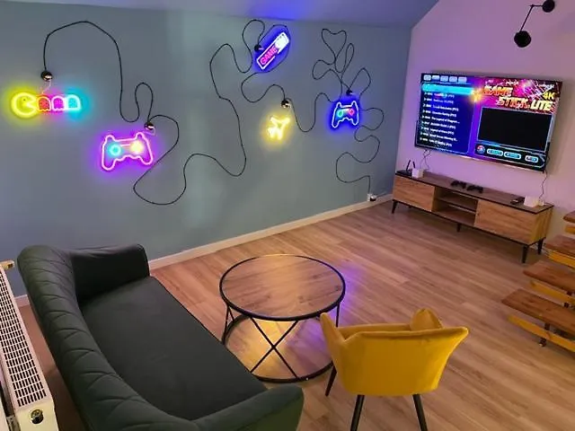 אכסניה Terminal Family Airport *